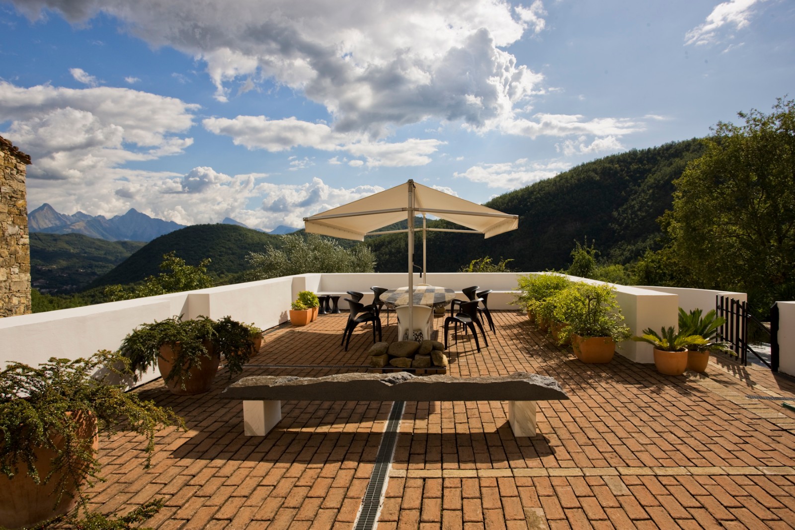 Special property in Lunigiana