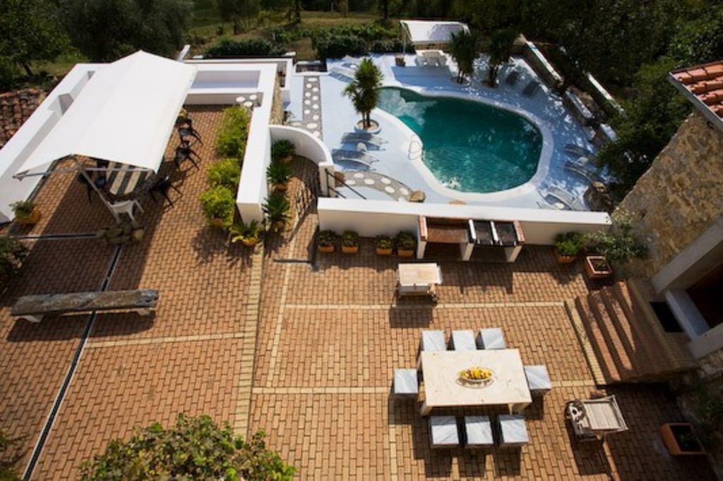 Lussuosa Villa del XVIII Secolo con Piscina e Vista Panoramica – Lunigiana, Toscana