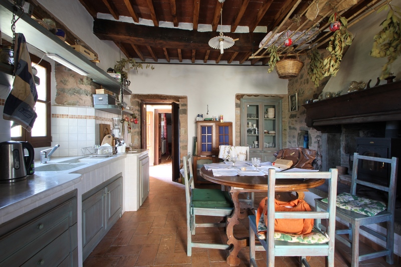 Due casali in Lunigiana