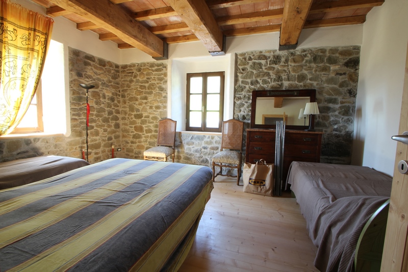 Due casali in Lunigiana