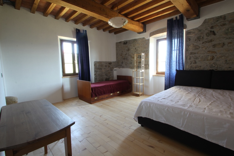 Due casali in Lunigiana