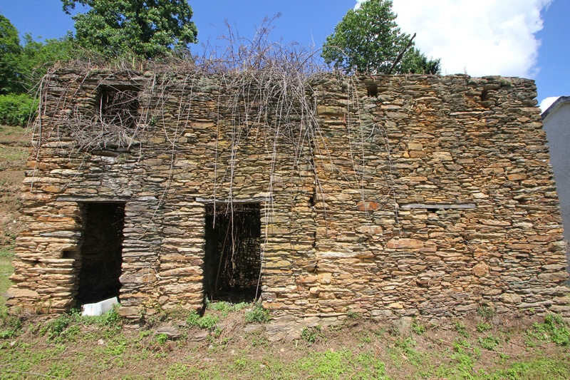 Stone House with Sea View in Montignoso Hills – Large Land for Renovation