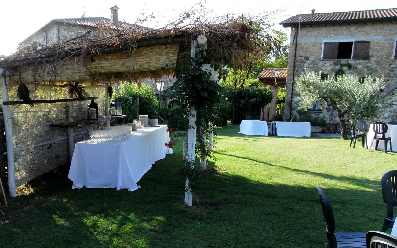 Affascinante Tenuta in Lunigiana – Ideale per Hotel, B&B o Villa Privata