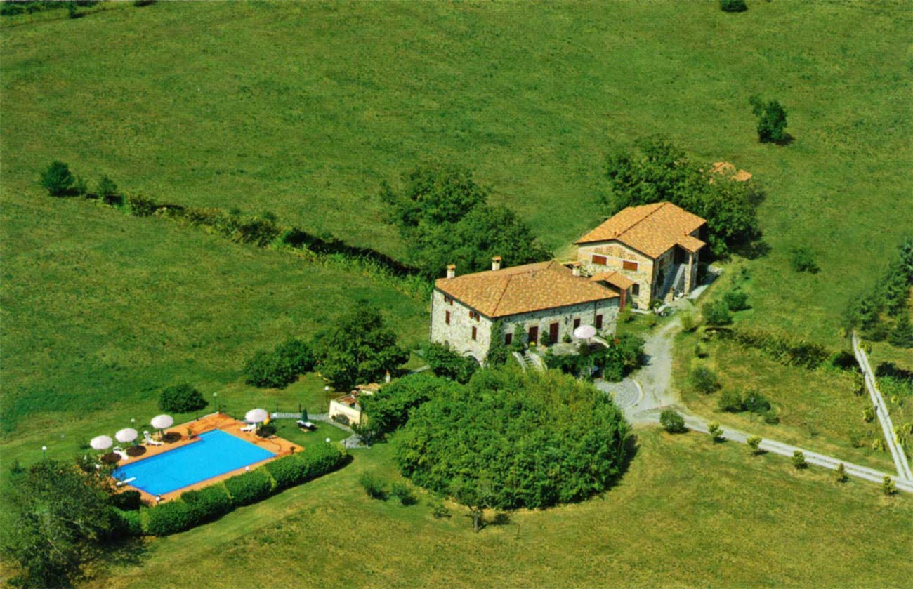 Large property in Lunigiana