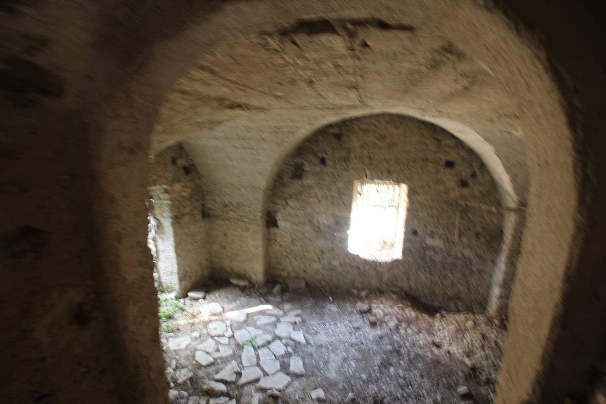 Historic Stone Houses with Vineyard – Pontremoli, Tuscany