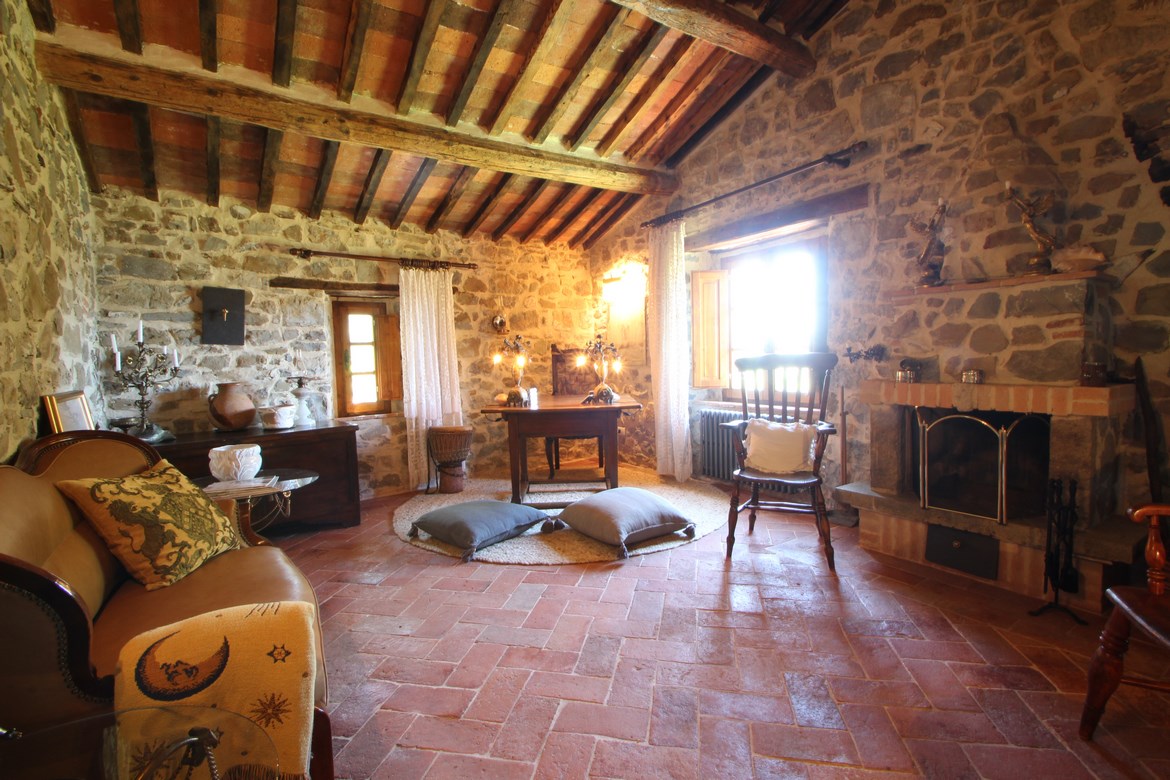 Uriges renoviertes Steinhaus mit viel Charme