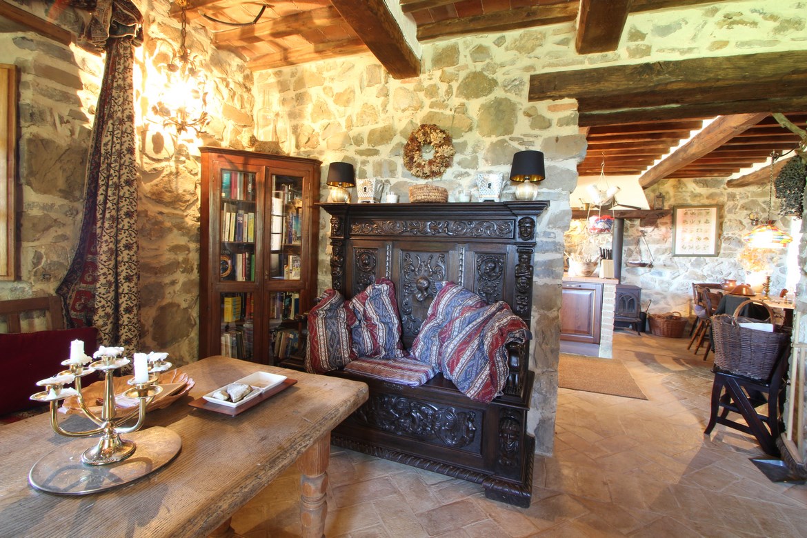 Uriges renoviertes Steinhaus mit viel Charme