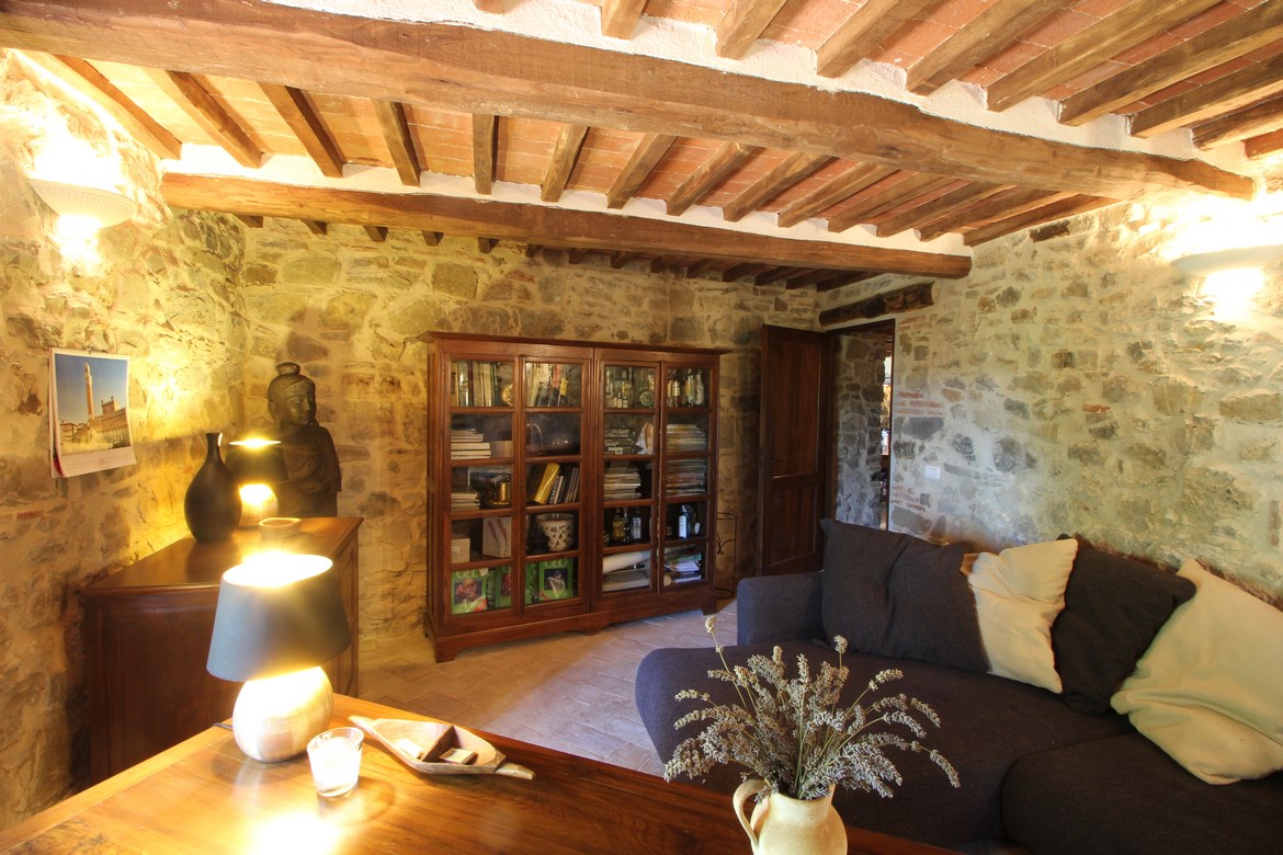 Uriges renoviertes Steinhaus mit viel Charme