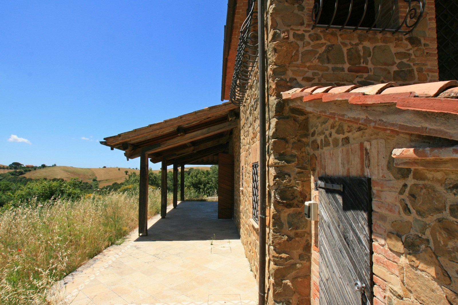 Neues rustikales Haus in Scansano mit Meerblick