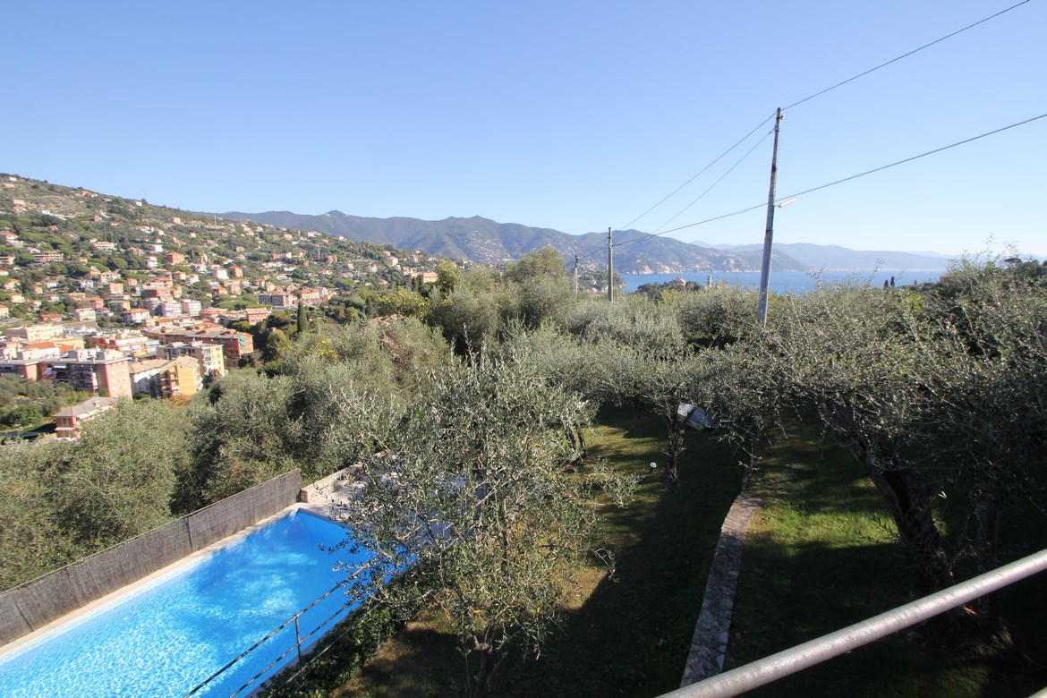 Luxusvilla in toller Umgebung