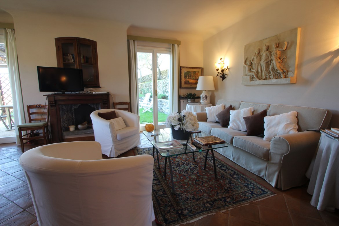 Luxusvilla in toller Umgebung
