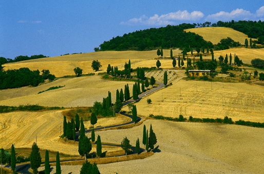 Villa in Tuscany: Inland or Coastal?