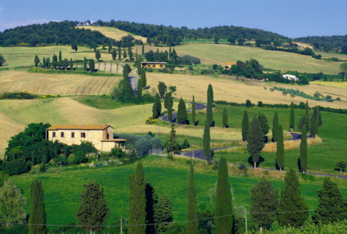 Villa in Tuscany: Inland or Coastal?