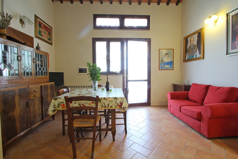 Charming Holiday Home Near San Gimignano – Pool & Tuscan Views