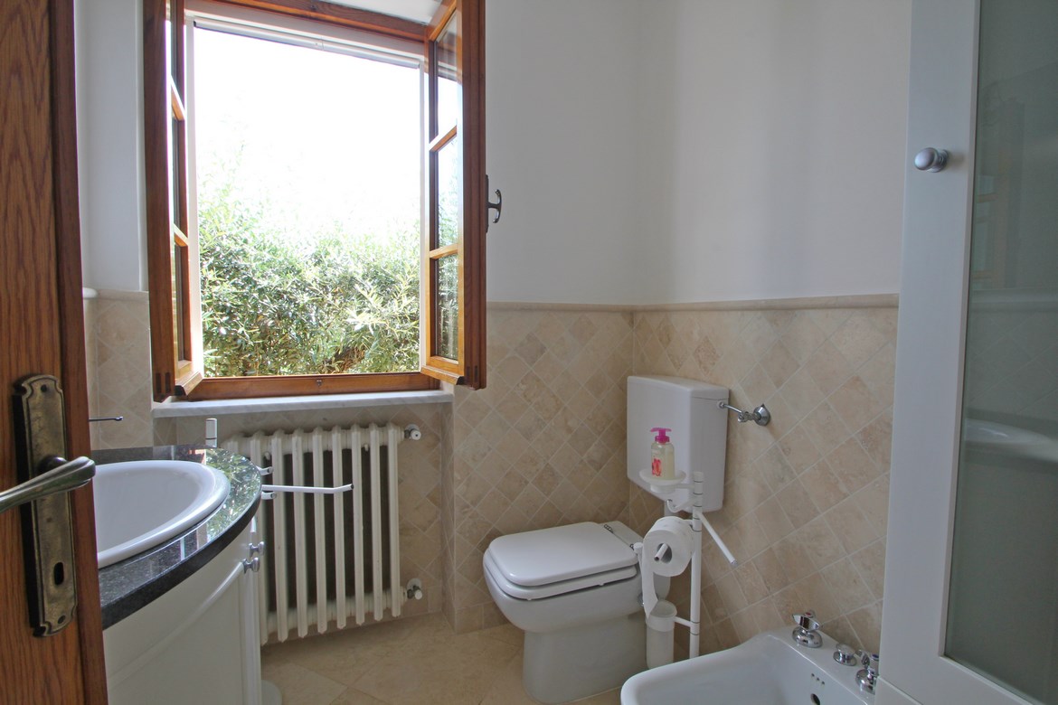 Proprieta da ristrutturare in Versilia