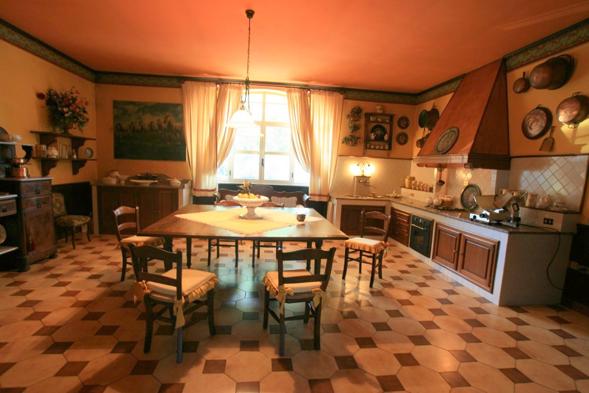 Villa in pianura vicino Pisa