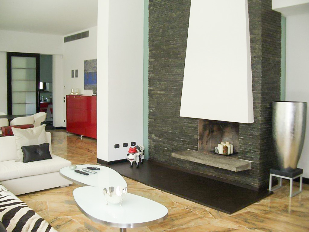 Villa di Lusso Vicino Forte dei Marmi – Design Moderno & Piscina Privata