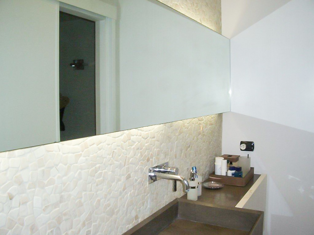 Villa di Lusso Vicino Forte dei Marmi – Design Moderno & Piscina Privata