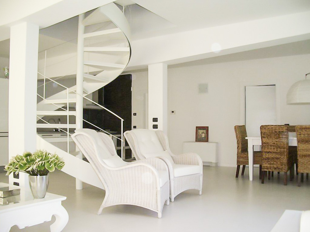 Villa di Lusso Vicino Forte dei Marmi – Design Moderno & Piscina Privata