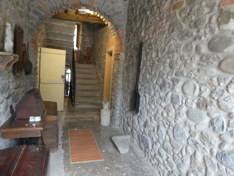 Very nice restored flat near Fivizzano