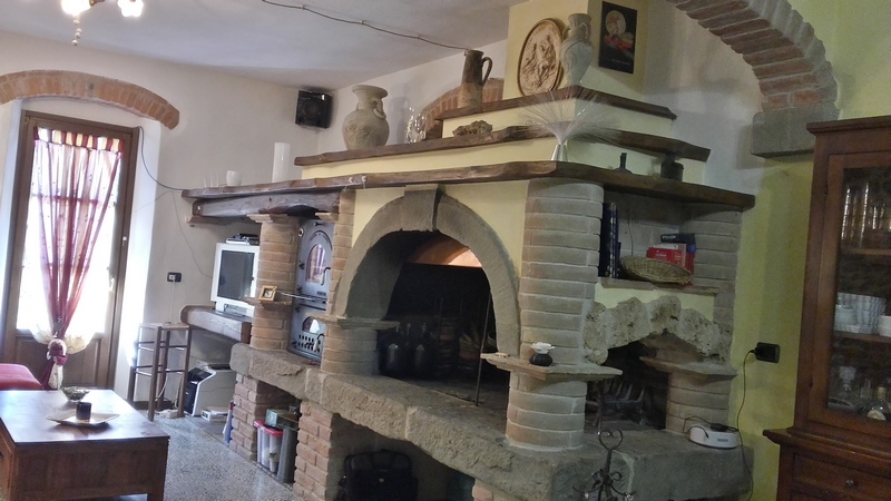 Very nice restored flat near Fivizzano