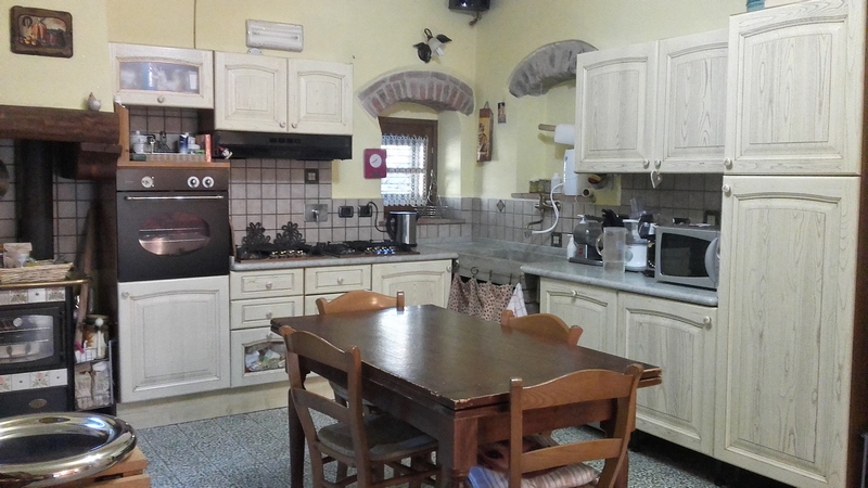 Very nice restored flat near Fivizzano