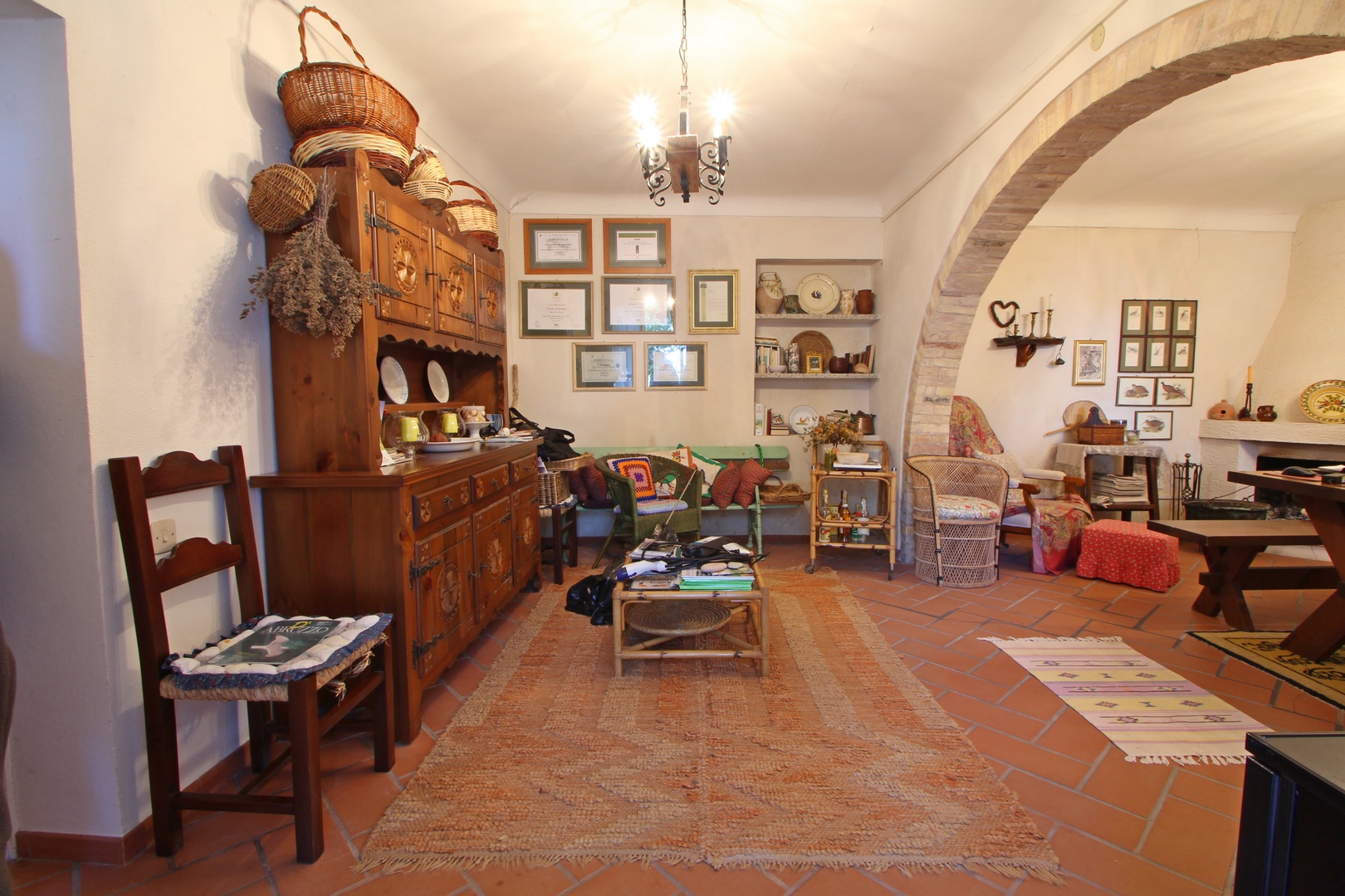 Country House with Olive Grove & Sea Access – Near Vasto, Italy
