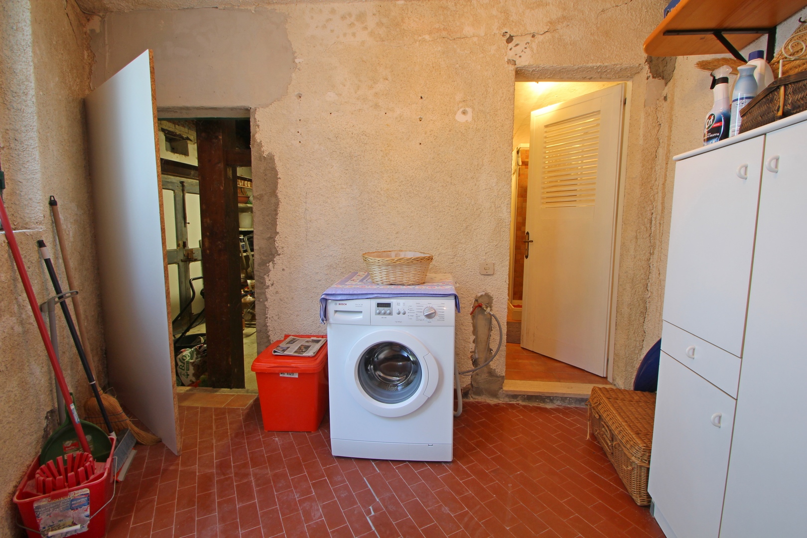 Country House with Olive Grove & Sea Access – Near Vasto, Italy