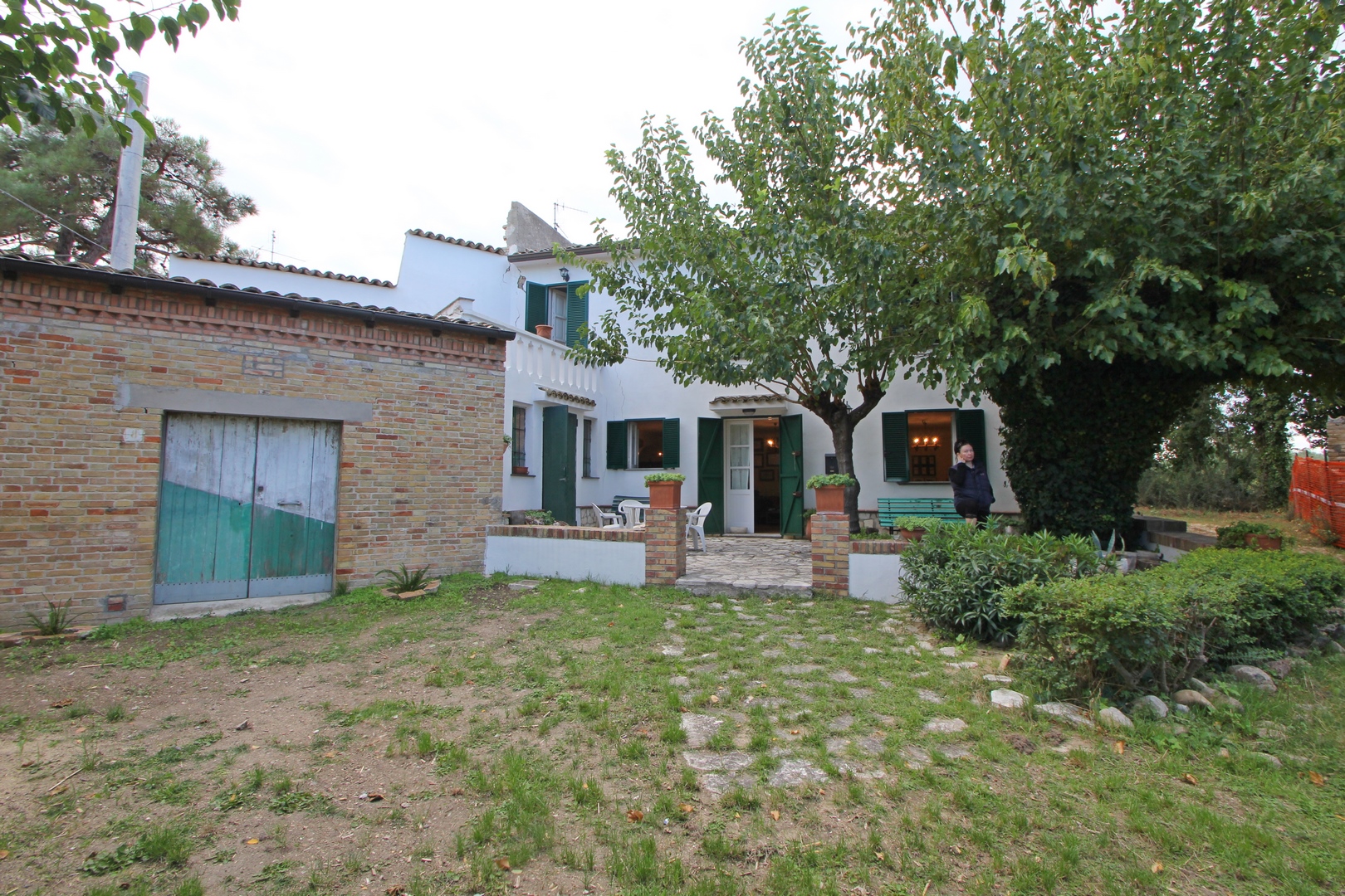 Country House with Olive Grove & Sea Access – Near Vasto, Italy