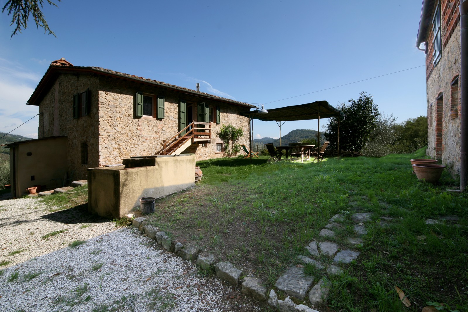 Restored Farmhouse between Camaiore and Lucca