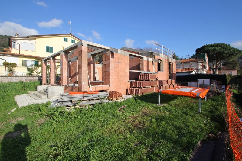 Eco-Friendly Homes in Stiava – New Build with Sea Views