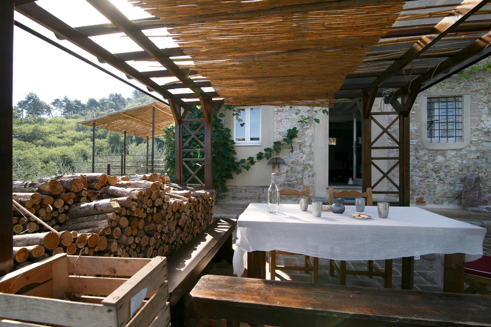 Large restored stone house near to Camaiore