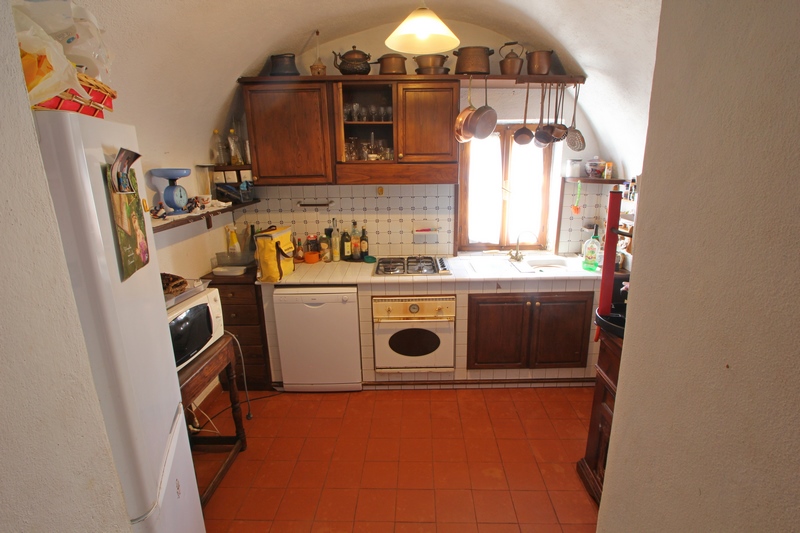 Large country house in Lunigiana