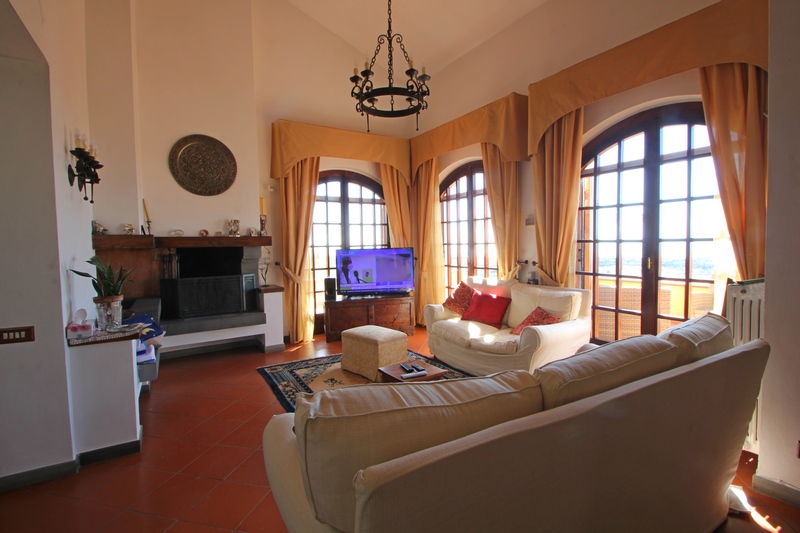 Villa in Versilia with sea view