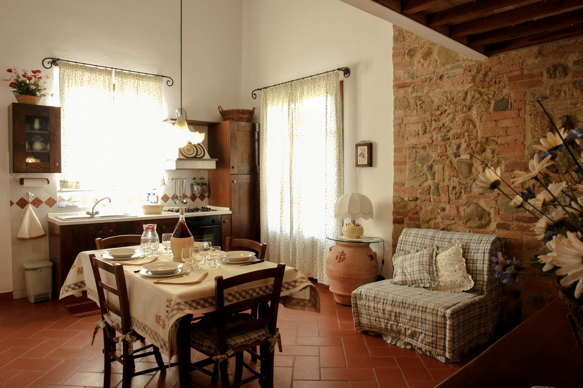 Charming Agriturismo with Pool & Vineyard in Elsa Valley – Near San Gimignano