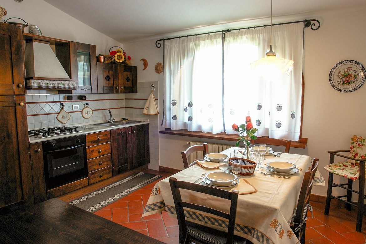 Charming Agriturismo with Pool & Vineyard in Elsa Valley – Near San Gimignano