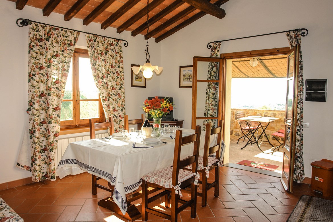 Charming Agriturismo with Pool & Vineyard in Elsa Valley – Near San Gimignano