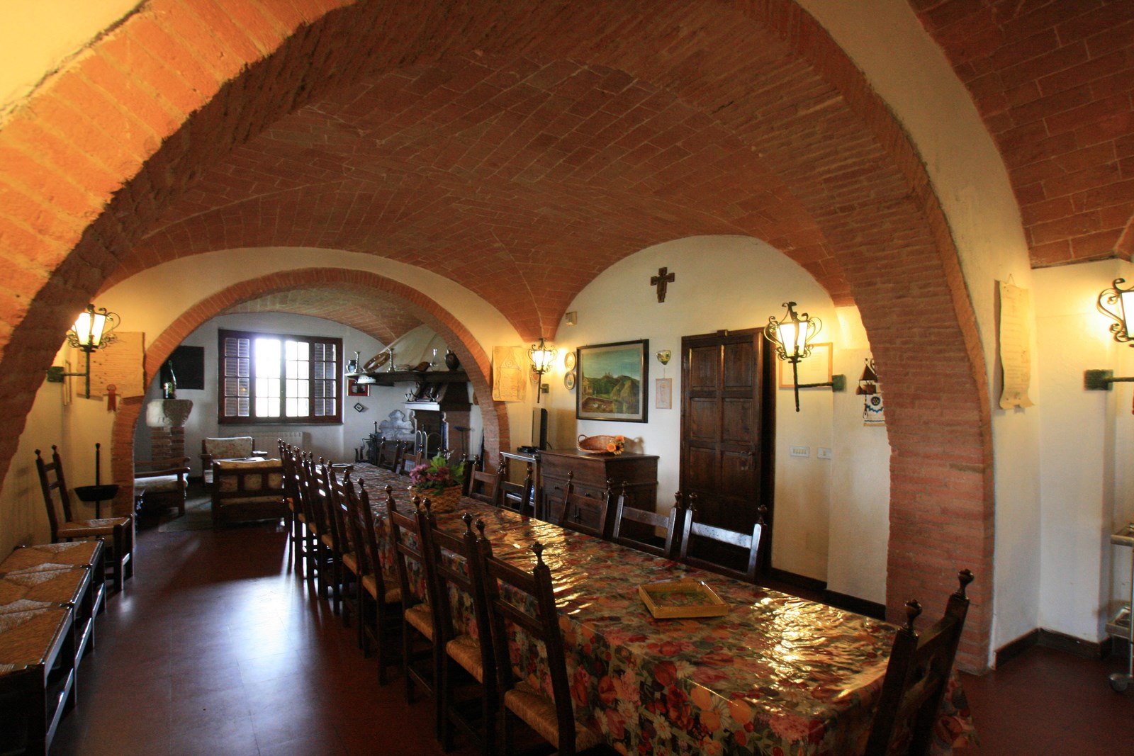 Exclusive Villa with Vineyard & Olive Grove – Near San Gimignano