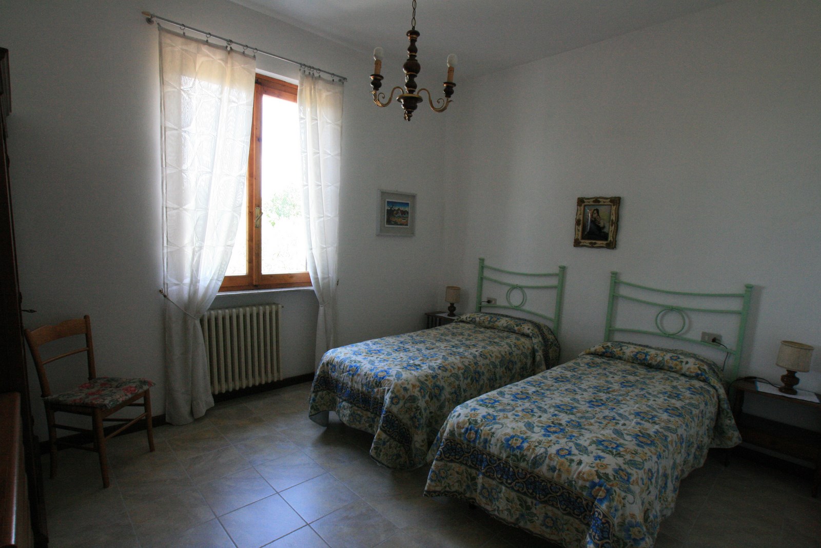 Agriturismus s vilou a vinohradem