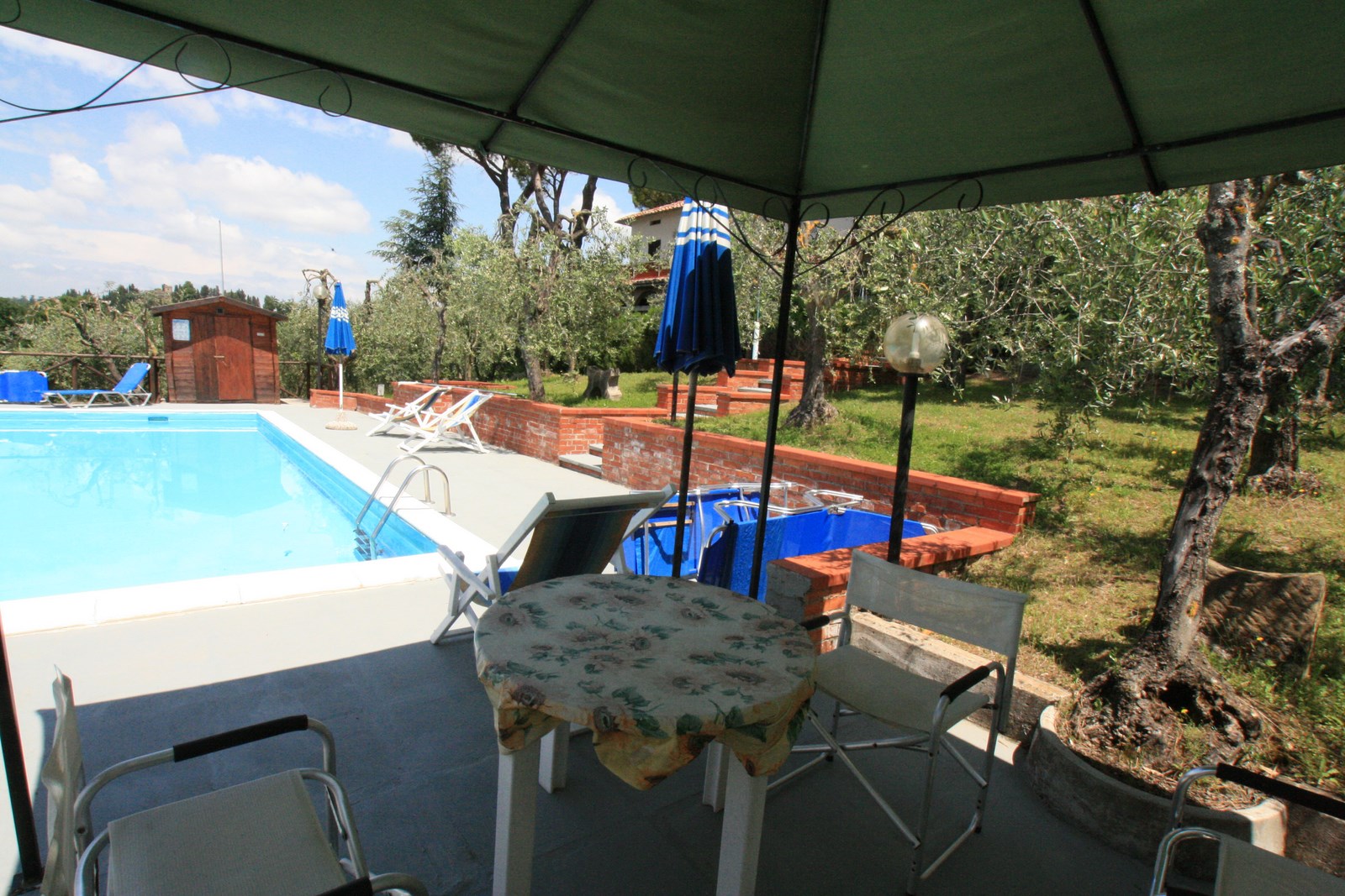 Exclusive Villa with Vineyard & Olive Grove – Near San Gimignano