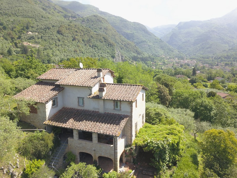 Special property near to Camaiore