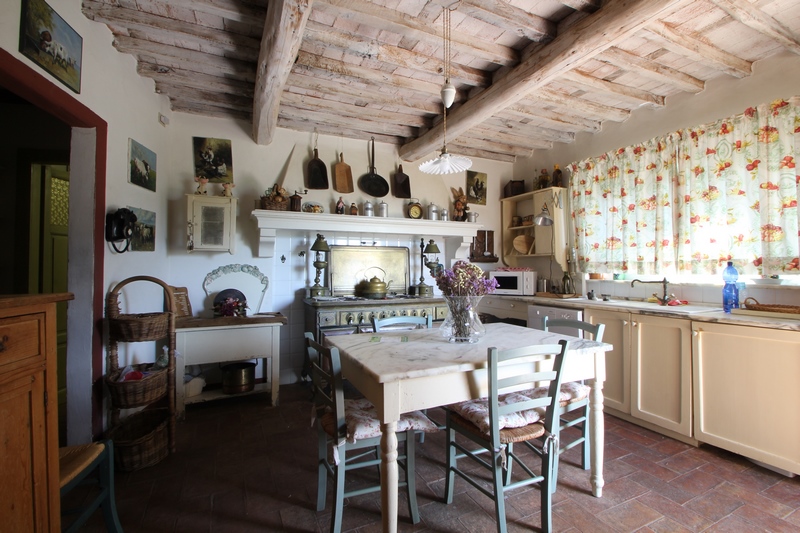 Secluded Rustic Villa Near Camaiore – Unique Estate with Terraces & Annexes