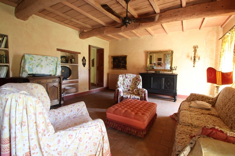 Secluded Rustic Villa Near Camaiore – Unique Estate with Terraces & Annexes