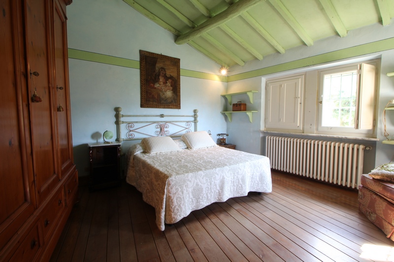 Secluded Rustic Villa Near Camaiore – Unique Estate with Terraces & Annexes