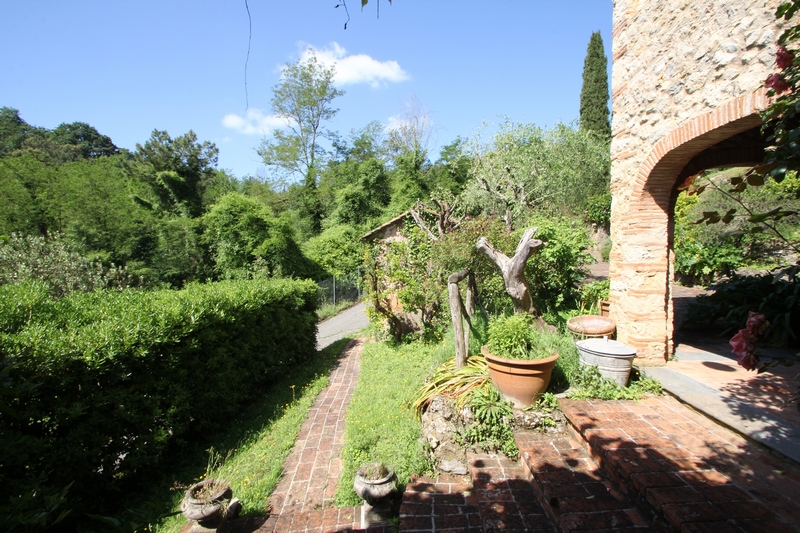 Special property near to Camaiore