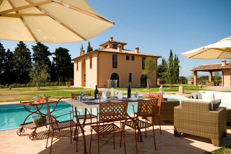 Villa di Lusso in Toscana con Piscina e Vista Panoramica – Vicino a San Gimignano