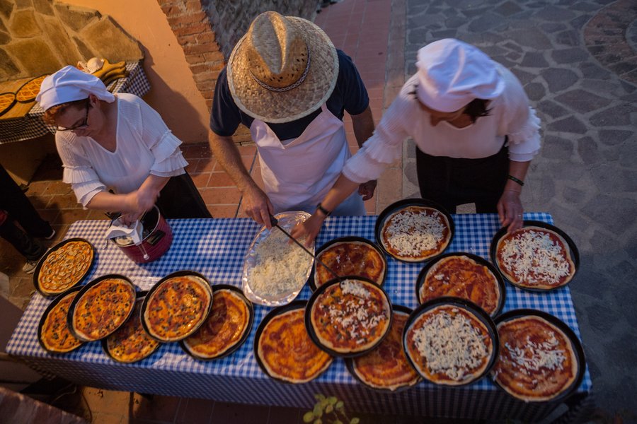 In centro della Toscaba agriturismo da vendere