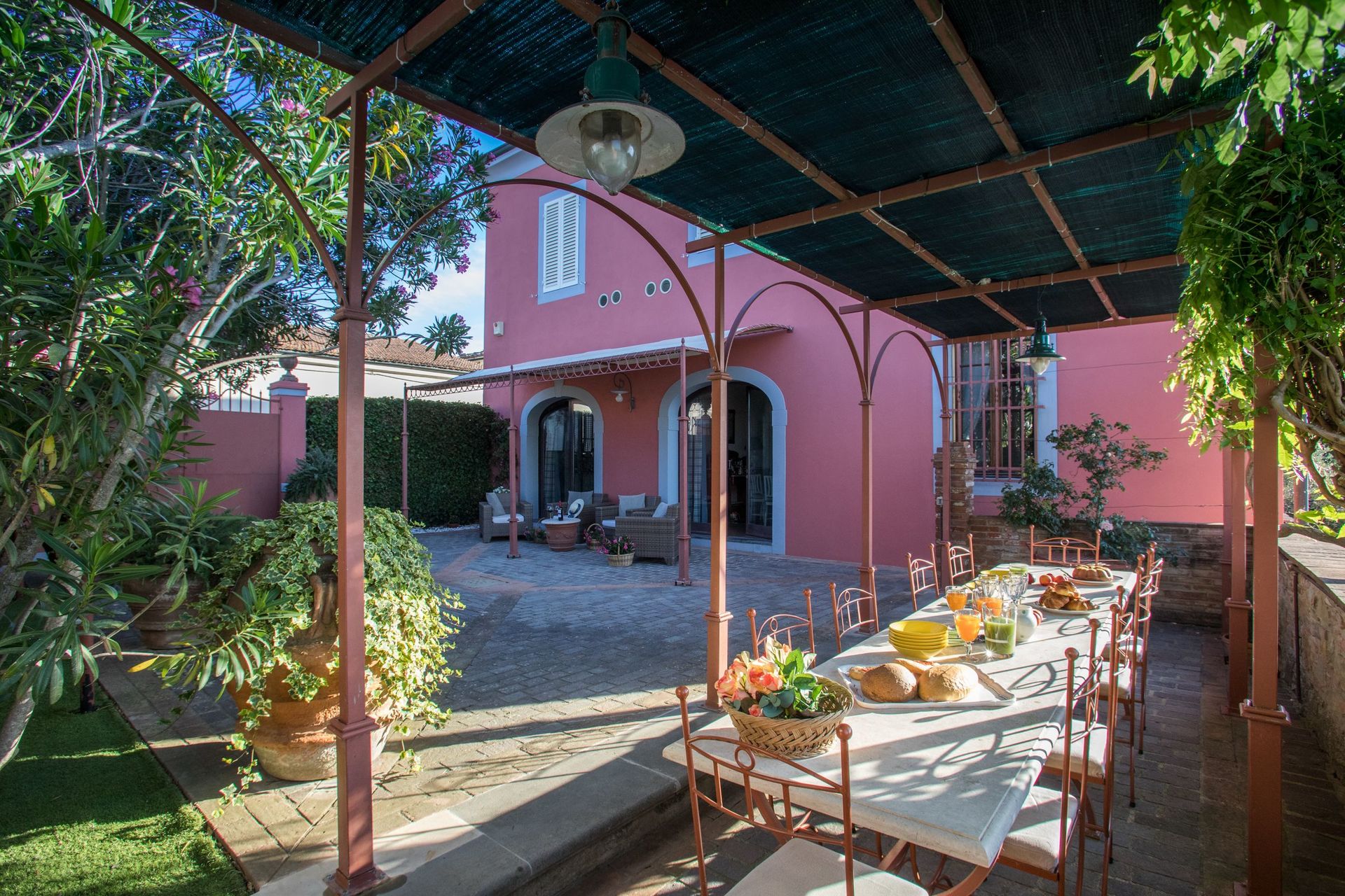 Elegante Villa Storica vicino a Volterra – Vista Mozzafiato & Piscina