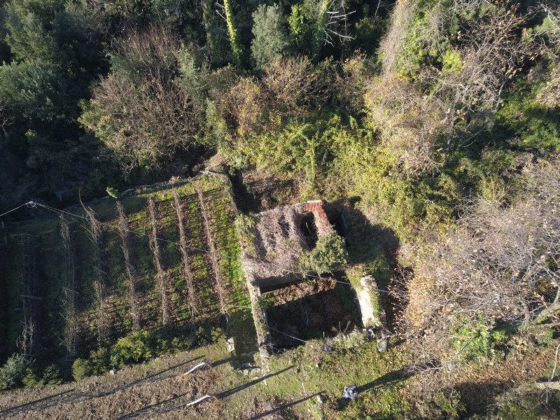 Rudere da riffare a 5 Terre