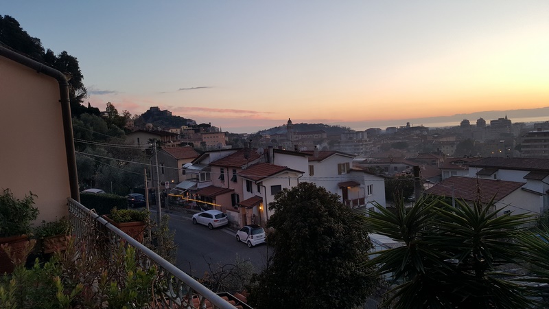 House in Massa with sea view